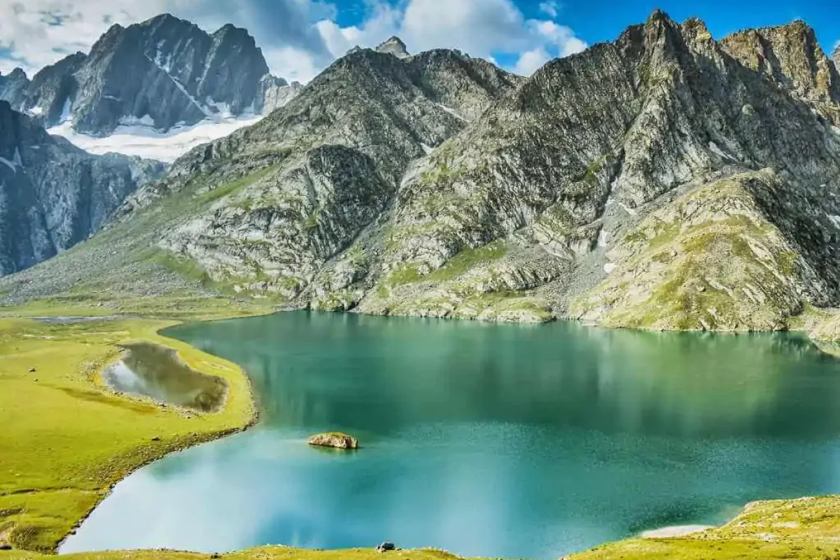 Great-Lakes-of-Kashmir-Trek-Experience_EKA..